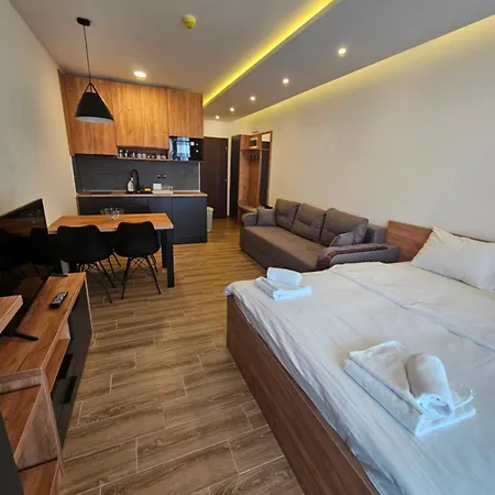 Apartment Hill Lux